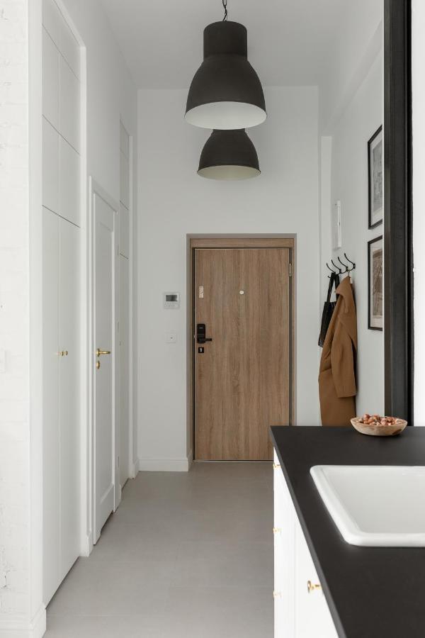 Lwowska Apartment - Lwowska 9 วอร์ซอ ภายนอก รูปภาพ