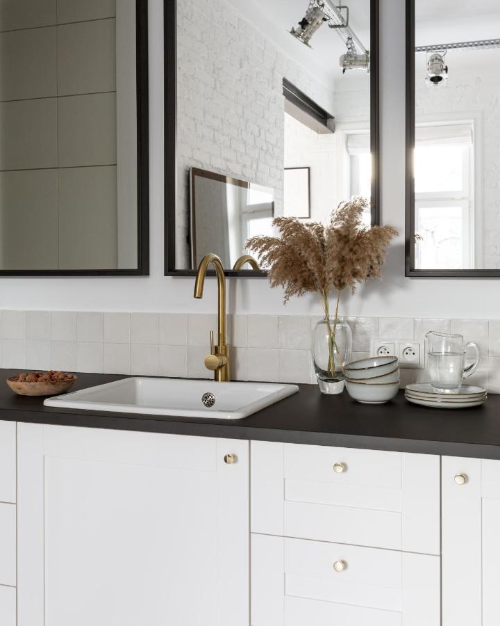 Lwowska Apartment - Lwowska 9 วอร์ซอ ภายนอก รูปภาพ